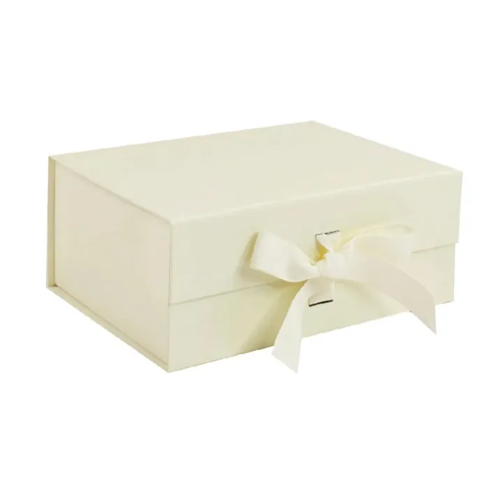 Gift%20Box%20for%20Gifting%20On%20Birthday,%20Anniversary%20etc%20With%20Shredded%20Paper%20Fillers%20FREE%20%7C%209%20by%207%20by%202%20inches%20discount%20price%20-%20Image%206