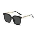 Korean Fashion UV Resistant Large Frame Gold Metal Sunglasses for Women Advanced Accessories Ins. 
