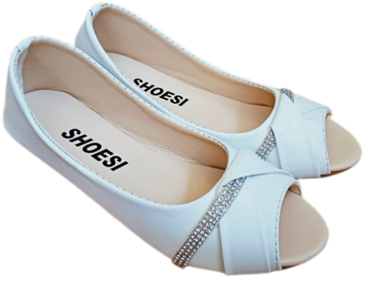 Stylish%20Women's%20Pumps%20in%20White,%20Fawn,%20and%20Black%20-%20Casual%20Comfort%20Wear%20-%20Image%203