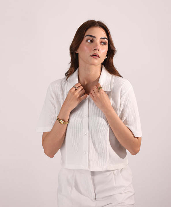 Fitted%20-%20Cream%20Paneled%20Cuban%20Shirts%20For%20Women%20-%20Image%204