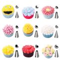 Icing Bag Set With 8 Nozzles for Cake Decoration. 