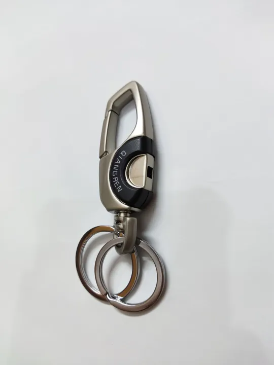 Unique%20Style%20Stainless%20Steel%20Key%20Ring%20with%20Double%20Hook%20Chrome%20Plated%20key%20Chain%20Best%20Keychain%20For%20Gift%20High%20Premium%20Quality%20China%20Imported%20-%20Image%204