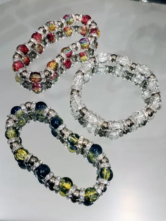Glass%20Crackle%20Beads%20Stretch%20Bracelet%20%E2%80%93%20Stylish%20&%20Comfortable%20%E2%80%93%20For%20Girls%20&%20Women%20-%20Image%205