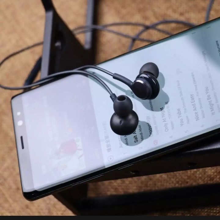 Buy%201%20Get%201%20Free%20Mini%20Bluetooth%20Earbuds,%20Premium%20Quality%20Handsfree%20for%20All%20Mobiles%20-%20Image%208