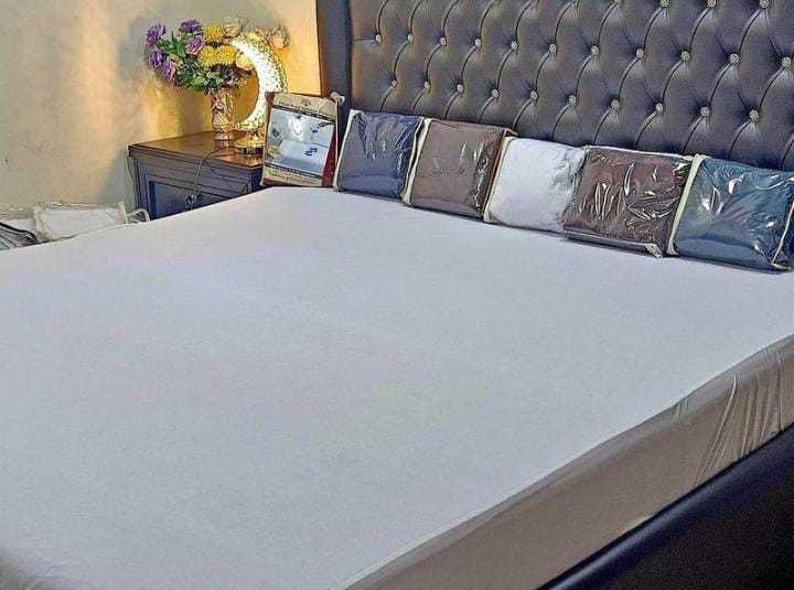 Waterproof%20Mattress%20Cover%20King%20Sized%20Mattress%20Protector%20Anti%20Slip%20Double%20Bed%20Fitted%20Bed%20Sheet%20-%20Image%205