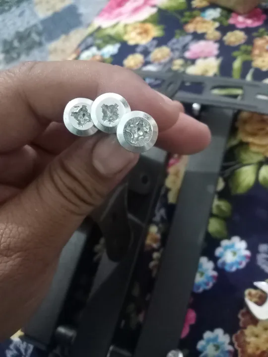 Imported%2014%20Inch%20To%2042%20Inch%20Universal%20LCD%20LED%20TV%20Adjustable%20Wall%20Bracket%20Wall%20Mount%20Wall%20Stand%20Movable%20Wall%20Bracket%20Wall%20Mount%20Wall%20Stand%20Corner%20Wall%20Bracket%20Mount%20Stand%20Moving%20Wall%20Bracket%20Mount%20Stand%20360%20degree%20rotateable%20-%20Image%208