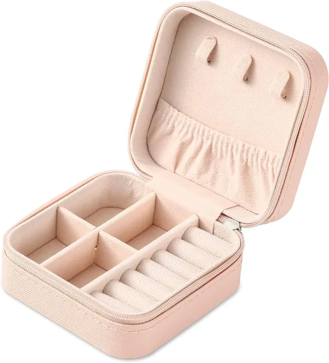 Mini%20Jewelry%20Box%20Leather%20Jewellery%20Ring%20Organizer%20Case%20Storage%20Gift%20Box%20Girls%20Women%20-%20Image%205