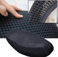 D Design Motorcycle Seat Mesh, Seat Cover Motorcycle Anti-Slip 3D Mesh Fabric Seat Cover Breathable Waterproof Motorbike Scooter Seat Covers Cushion All Season Round Universal Fitment YBR, Honda, Suzuki Etc. 