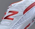 Cricket Spikes Shoes New Balance CK10 Fantom Fit. 