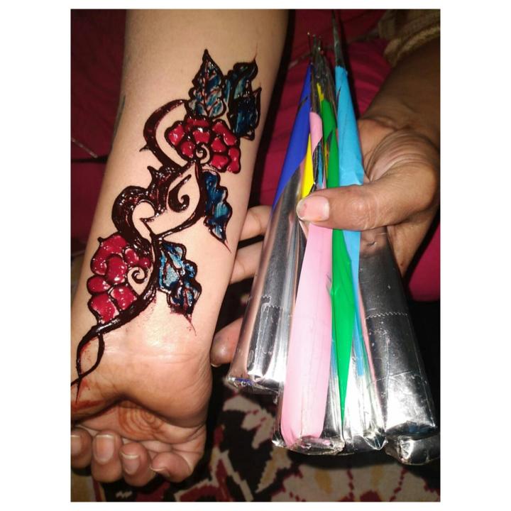 Pack of 12 Best Multi colour henna/Mehndi Cones