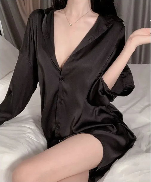Black%20Nighty%20for%20Women%20-%20Image%204