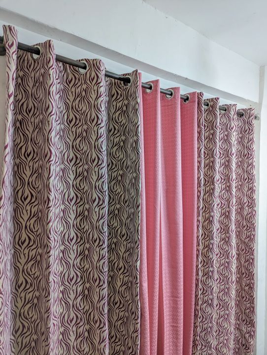 Fancy Velvet Jeqaured Ready Made Curtains / pardy For Your Bedroom