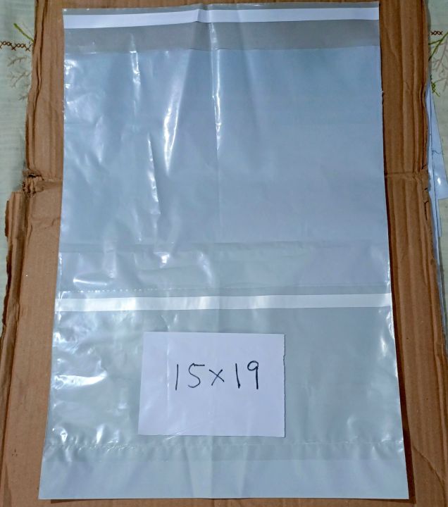 Bundle%20of%201Kg%20High-Quality%20Pocket%20Flyer%20Bundle:%20Plain%20Flyers%20Black%20Flyers%20Pink%20Flyers%20in%20All%20Sizes,%20Complete%20with%20Large%20Pocket%20Courier%20Bags%20for%20Secure%20Packing%20and%20Address%20Pocket%20Convenience%20Best%20For%20E%20Commerce%20-%20Image%203