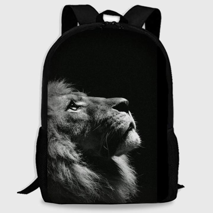 Lion%20Backpack%20for%20Boys%20and%20Girls%20King%20of%20Jungle%20Bag%20at%20CustomizeGiftsPK%20-%20Image%202