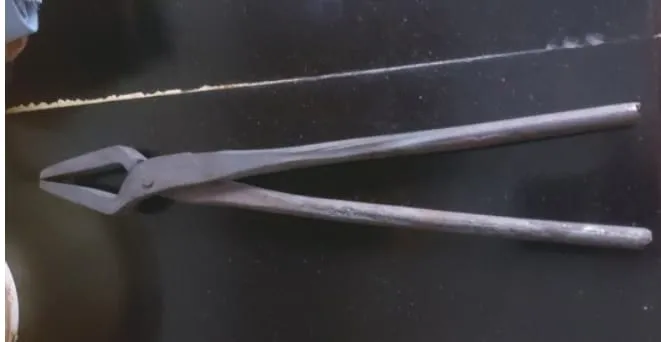 IRON%20MADE%20HOTEL%20STYLE%20KARHAI%20IN%20WHITE%20IRON%20COMPLATE%20SET%20(KARAHI,%20SPOON,%20and%20COVER%20AND%20SUNNI)%20%20BEST%20FOR%20MAKING%20KARAHI%20MUTTON%20KARAHI%20CHICEKN%20%20KARAHI%20,%20LIFE%20TIME%20WARRENTY%20ABOUT%20%20ZUNG%20RUST%20FREE%20%202.5%20-%20Image%204