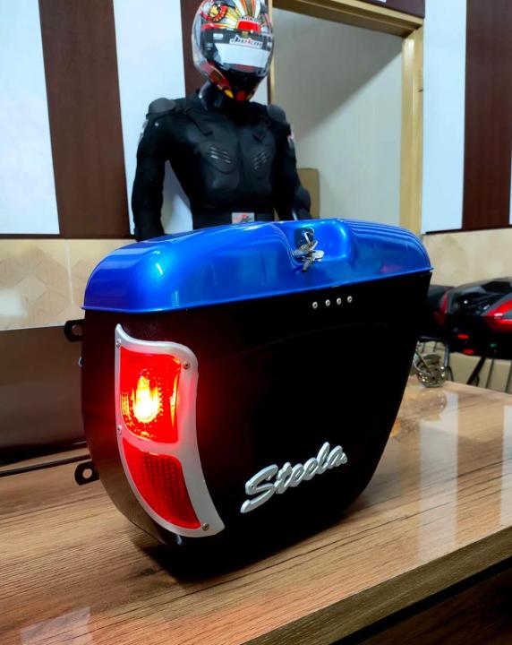 1-%20PC%20of%20Motorcycle%20Side%20Box%20Black%20with%20Blue%20Cap%20(Right%20Side)%20%7C%20Tail%20Box%20%7C%20Tourist%20Box%20With%20LED%20Back%20Light%20STEELA%20-%20Image%204