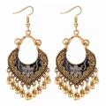 Earings. 