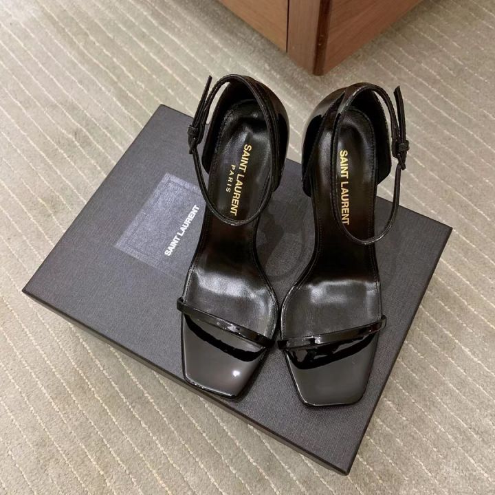 Saint%20Laurent%20trending%20YSL%20Heels%20-%20Image%204