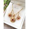 Elegant jewelry  - Locket Set - maroon  zircon- Golden. 