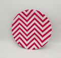 DARK PINK ZIGZAG PAPER PLATES PACK OF 10 PINK THEME PAPER PLATES. 