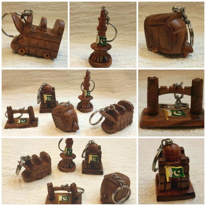 Handcrafted%20Pakistani%20Cultural%20Key%20Chains........Set%20of%205......Special%20Introductory%20Price%20!!!!!!!!!%20-%20Image%202