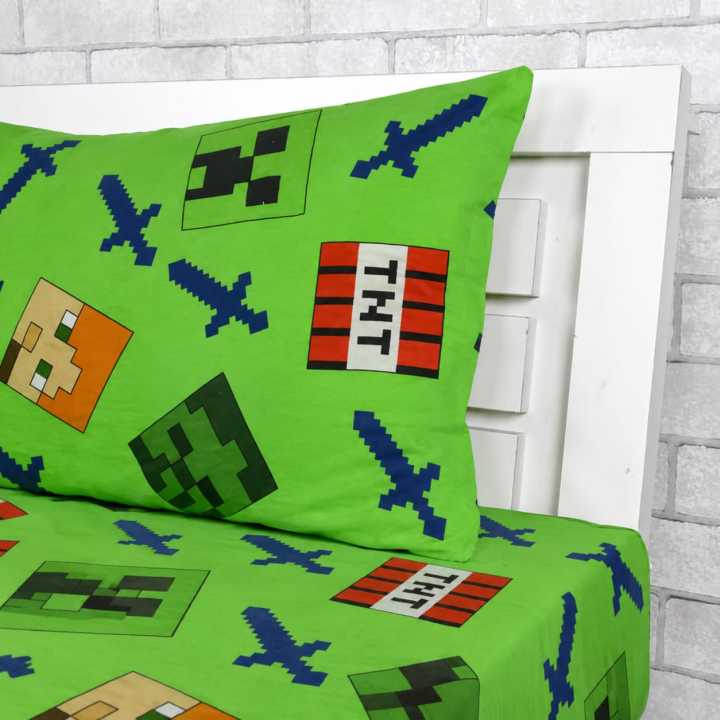 Kids%20Single%20Bed%20Sheet%20with%20pillow%20case%20-%20Minecraft%20Design,%20100%25%20Soft%20Cotton%20Fabric,%20Cool%20Fabric,%202X%20Pillow%20covers%20-%20Image%203