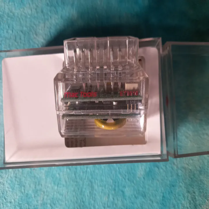 CRecorder%20(On%20The%20Vehicle%20OBD%20II%20Recorder)%20-%20Image%203