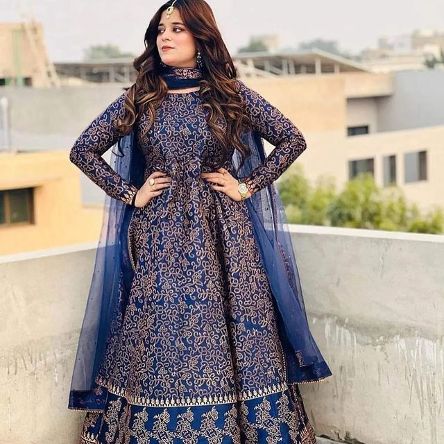 Allover%20printed%20fancy%20maxi%203%20pieces%20latest%20design%20stitched%20dress%20for%20girls%20-%20Image%209