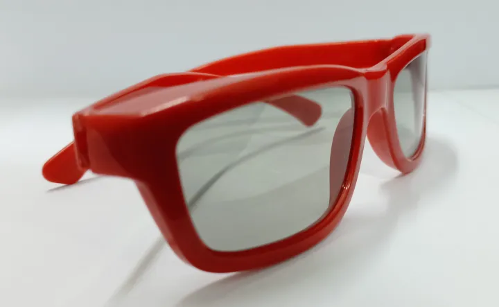 3D%20Glasses%20For%20watching%203D%20Movies%20-%20Image%202