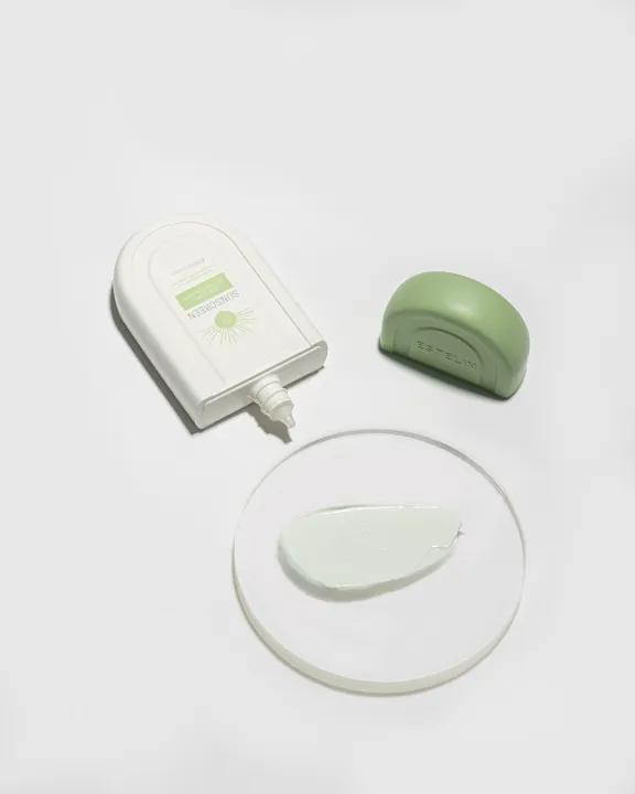 ESTELIN%20%20MOISTURE%20BARRIER%20SUNSCREEN%20%20SPF%2090%20100ML%20ES0296.%20-%20Image%204