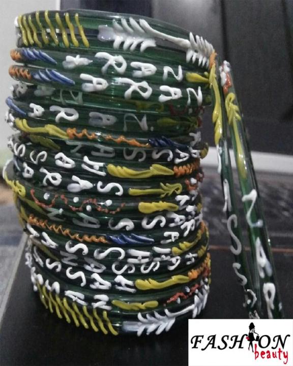 Glass%20Bangles%20With%20Stylish%20Name%20Printed%20And%20Trendy%20Design%20-%20Image%204