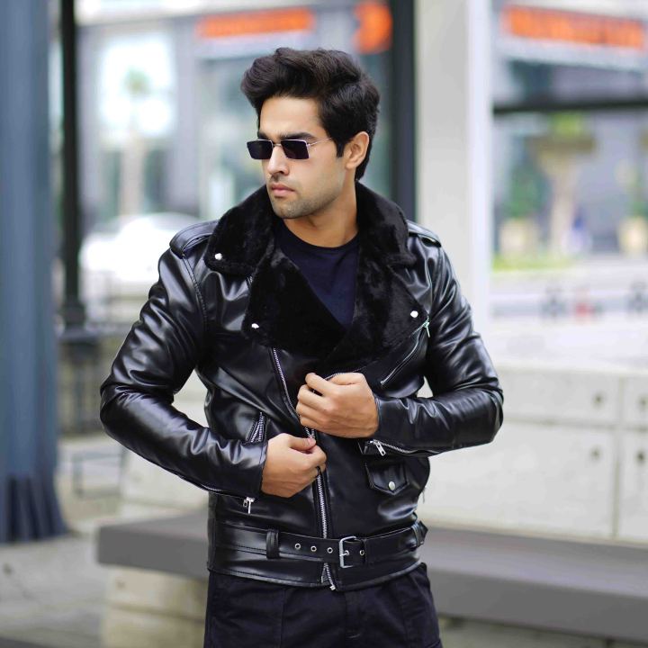 Men's%20Black%20Faux%20Leather%20Biker%20Jacket%20with%20Fur%20Collar%20-%20Stylish%20and%20Durable%20-%20Image%204