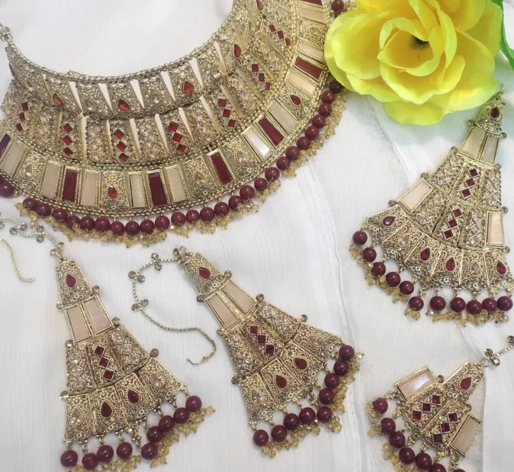 Bridal%20Heavy%20Jewellery%20Set%20-%20(4%20in%201)%20Necklace,%20Earrings,%20Jhomar%20&%20Bindiya%20-%20Fashion%20Jewelry%20for%20Girls%20%7C%20OWN%20Jewellery%20-%20Image%203