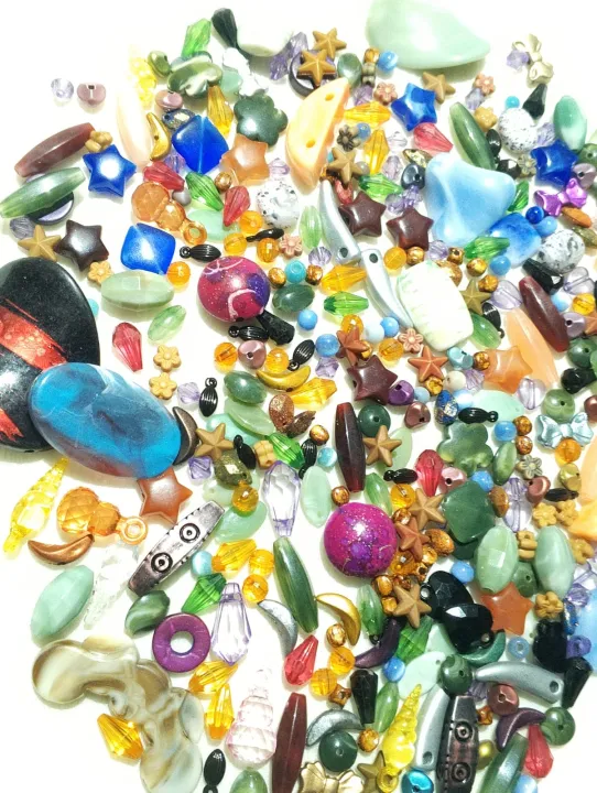 Mix%20Beads%20-%20100g%20Mixed%20Sizes,%20Shapes,%20and%20Colors%20for%20DIY%20Crafting%20and%20Jewelry%20-%20Image%203
