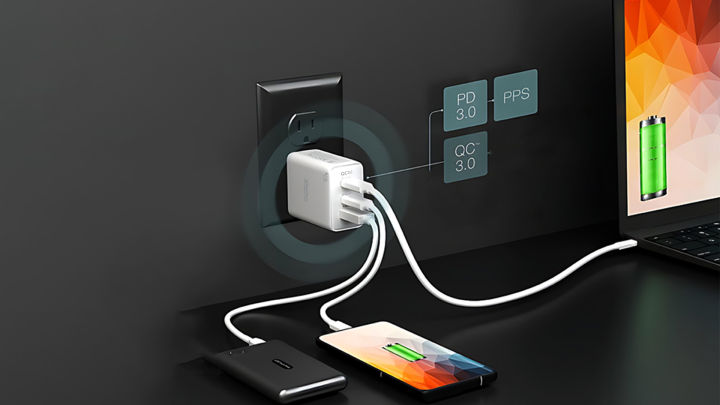 FASTER%20PD-67W%20Charger%20High%20Quality%20Fast%20Charger%20Pd%20Charger%20QC%203.0A%20With%20PD%20Cable%20-%20Image%203