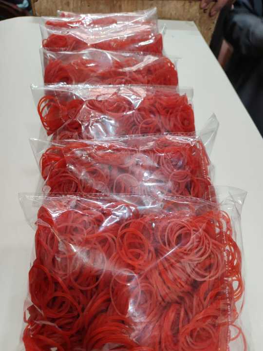 High%20Quality%20Rubber%20Band%20Pack%20200g%20Red%20Color%20for%20Packing%20and%20Hair%20Banding%20-%20Image%203