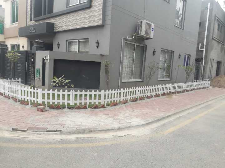 Creative%20Home%20Collection%20Wooden%20Picket%20Fence%20Garden%20Lawn%20Edging%20Yard%20Outdoor%20Tree%20Fencing%20-%20Image%203