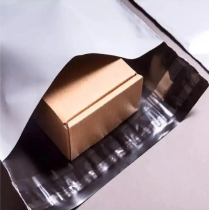 pack%20of%20100%20pcs%20size%208x11%20without%20pocket%20courier%20shipping%20bags%20-%20Image%208