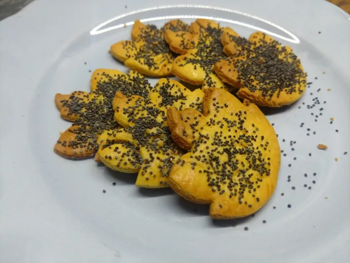 Kitty%20Gluten%20Free%20Poppy%20Seeds%20biscuits%20-%20Image%205