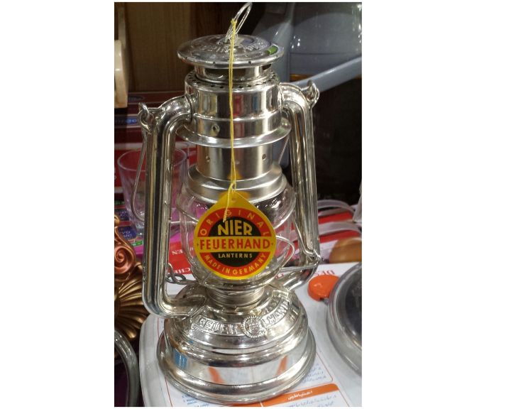 Lalten%20%D9%84%D8%A7%D9%84%D9%B9%DB%8C%D9%86%20Lanthern%20Brand%20FeuerHand%20produced%20in%20Germany%20since%201902%20Galvanized%20steel%20for%20extra%20rust%20resistance%20and%20durability%20-%20Image%204