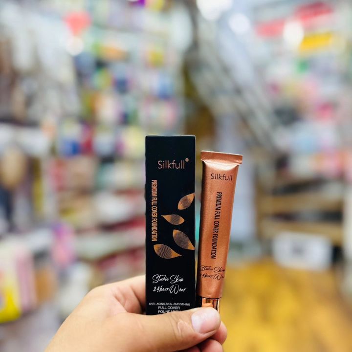Silkfull%20tube%20foundation%20waterproof%20-%20Image%204