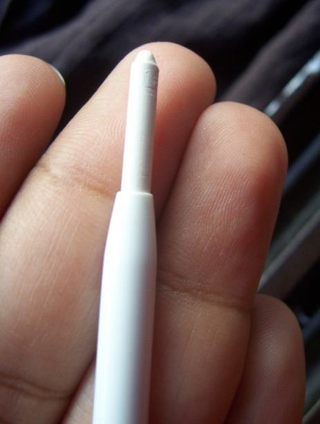 Eye%20Liner%20-%20Eyeconic%20-%20White%20-%20Image%205