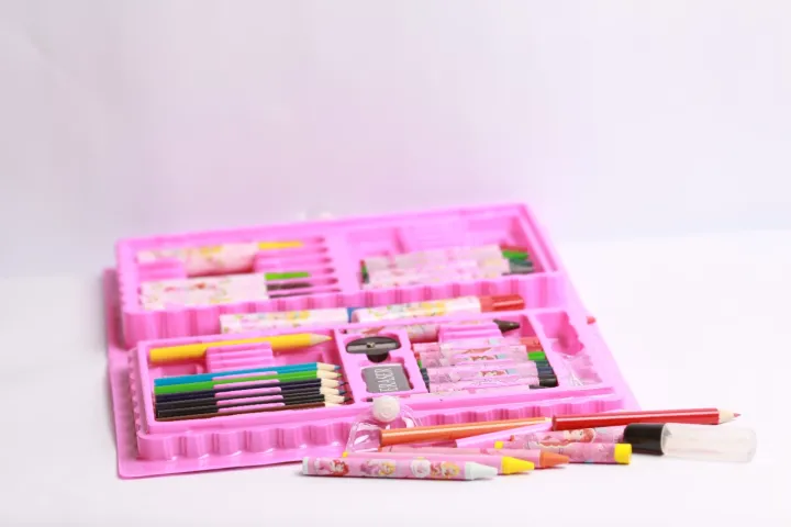 42pieces%20Multi%20Colouring%20Set%20with%20button%20box%20Colouring%20Kit%20Princess%20Character%20-%20Image%202