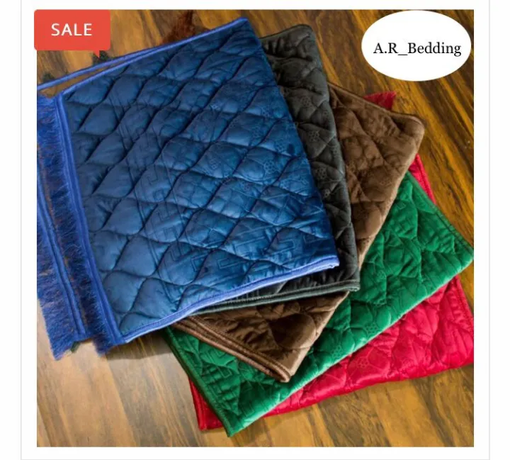 Velvet%20Foam%20Quilted%20Embossed%20Padded%20Jai%20Namaz%20%7C%20Prayer%20Mat%20%7C%20Janamaz%20-%20Image%205