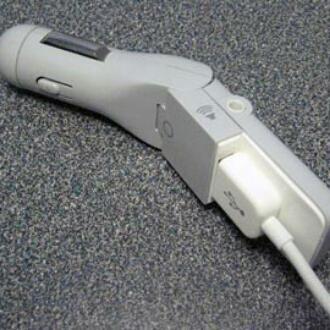 car%20smart%20Charger%20with%20Line%20Out%20Jack%20(SendStation)%20NC%20-%20Image%203