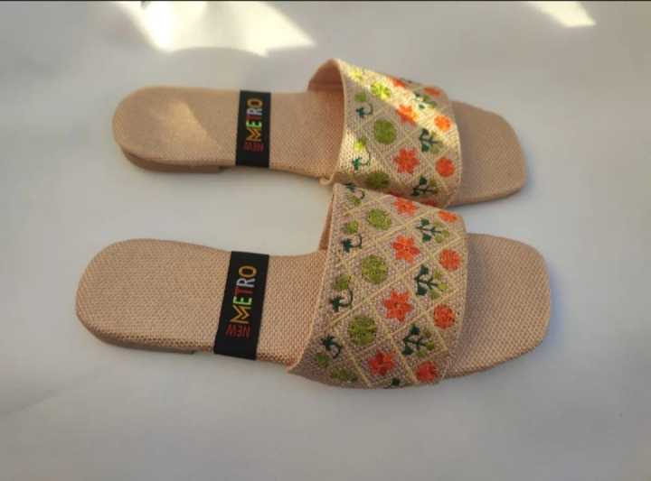Comfortable Slippers Ladies Embroidered Shoes Handmade Embroidered