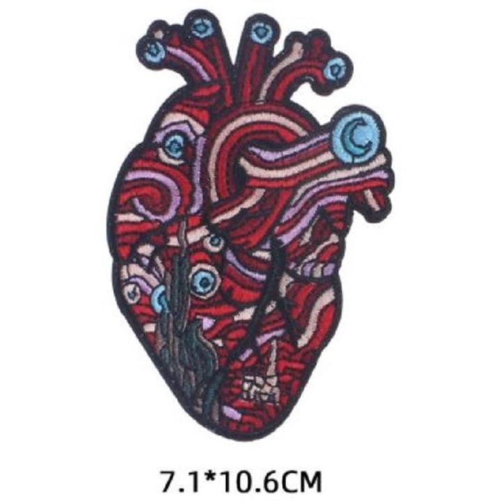 Punk DIY Embroidered Heart Patch Cloth Iron On Sew Motif Applique Sewing Clothes