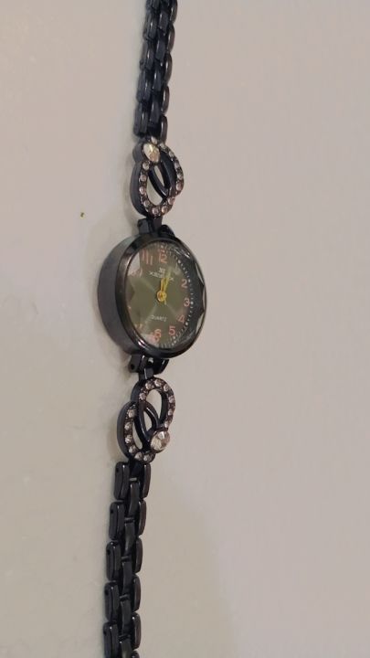 Watch%20for%20girls%7Cwoman%7Cladies%7Cgift%7CElegant%20Black%20Bracelet%20Watch%20with%20Crystal%20Accents%20for%20girl%20and%20woman%20-%20Image%203