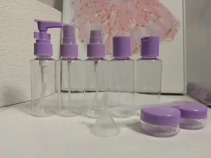 8%20pcs%20empty%20travel%20bottle%20set%20kit%20or%20pack%20Refillable%20and%20reusable%20bottles%20Travel%20size%20bottle%20and%20container%20Traveling%20bottle%20set%20-%20Image%202