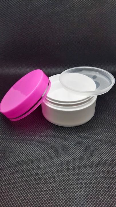 Empty%20Cream%20Containers%2030%20Gram%20Pot%20Cream%20Jars%20Refillable%20Plastic%20Cosmetic%20Containers%20-%20Image%204